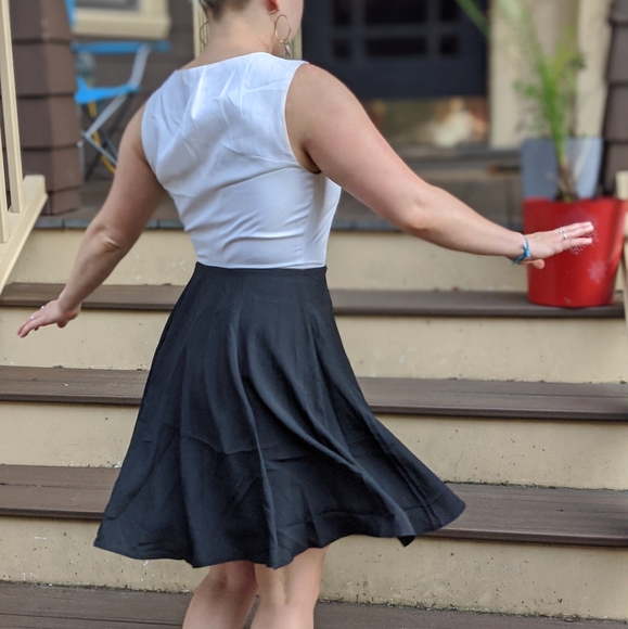 Block Color Express Professional Dress - Picture 3 of 5